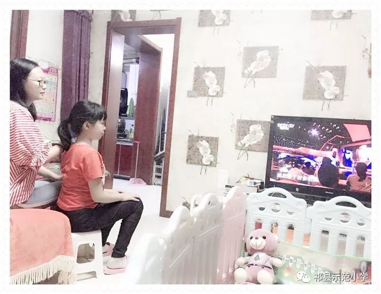 成龙追梦好莱坞_成龙：不断追逐梦想的英雄_成龙龙的梦想